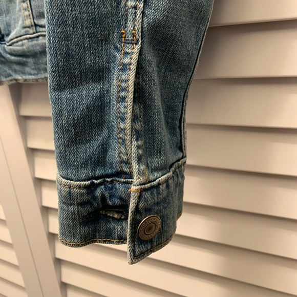 Levi Jean Jacket - Picture 4 of 7